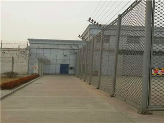 珠海延吉世紀花園小區(qū)防攀爬圍墻護欄網圖片4